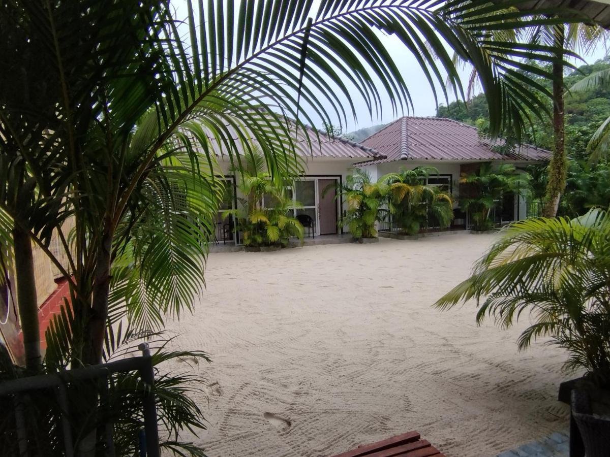 White Sand Ark Resort Sok San Village Exteriör bild