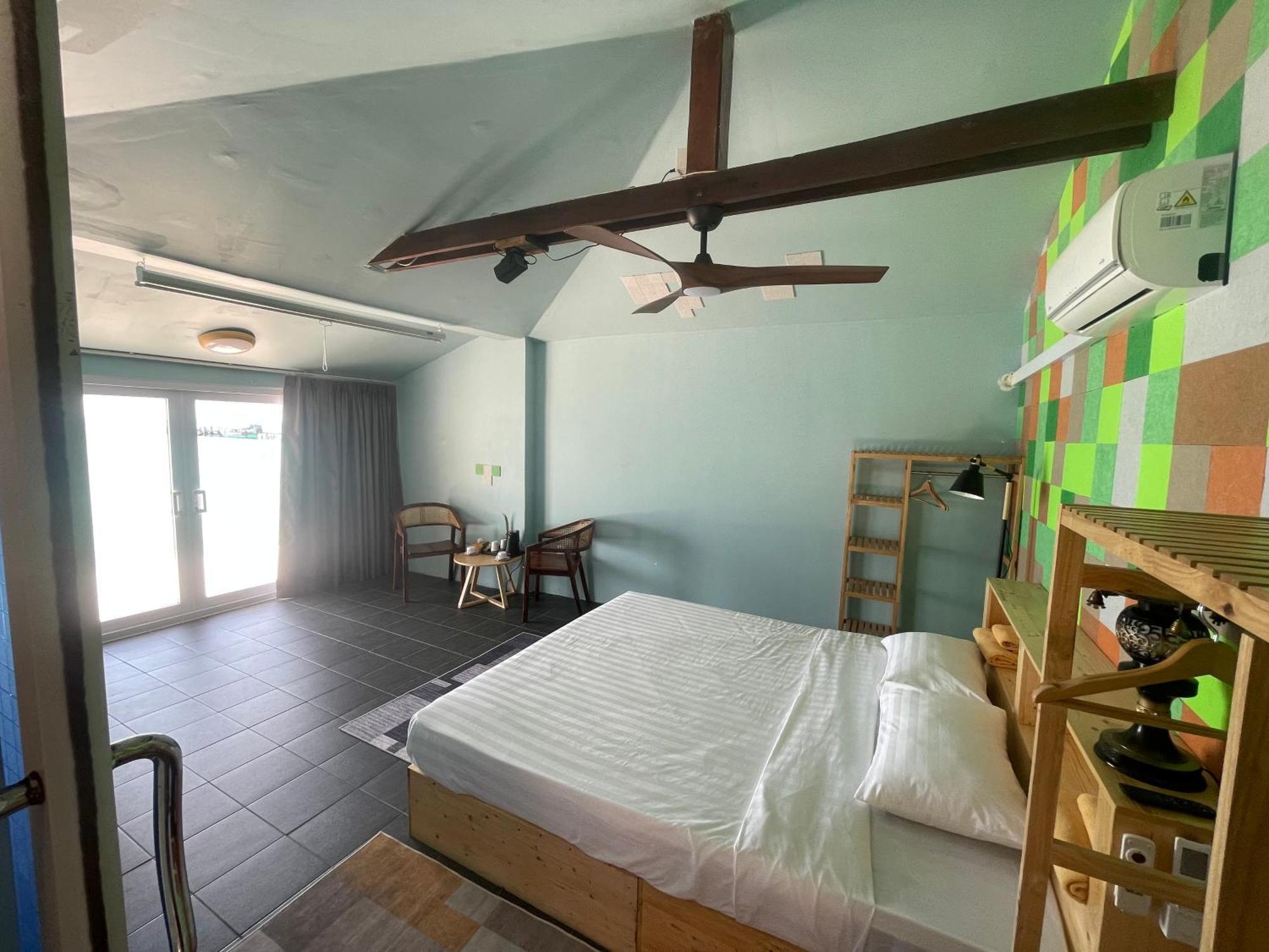 White Sand Ark Resort Sok San Village Exteriör bild